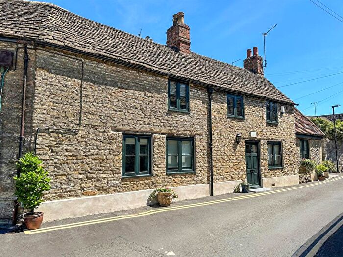 2 Bedroom Semi-Detached House For Sale In Katifer Lane, Malmesbury, SN16