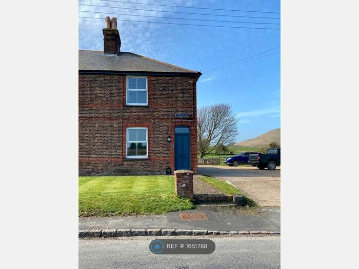 3 Bedroom End Of Terrace House To Rent In Spring Gardens, Lewes, BN8