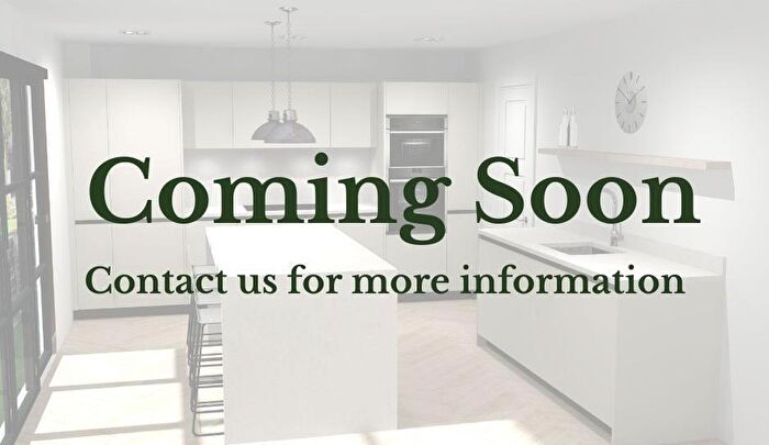 3 Bedroom Detached House For Sale In Warsash Road, Warsash, SO31