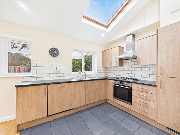 6 Bedroom Terraced House To Rent In Alicia Avenue, Kenton, Middlesex, HA3