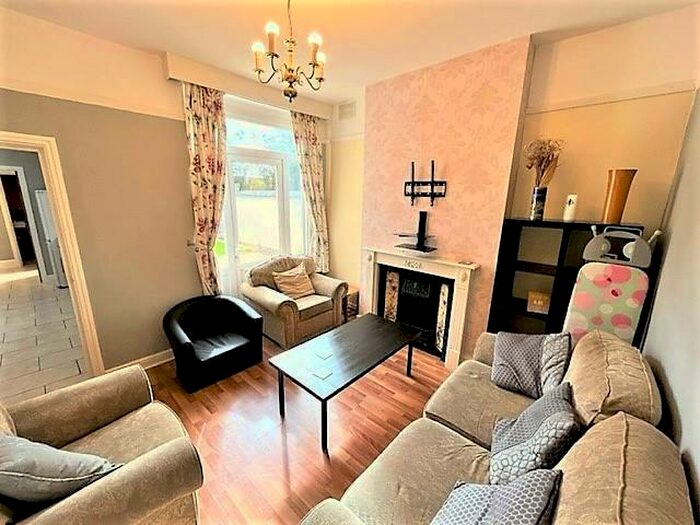4 Bedroom Terraced House To Rent In Summerfield Crescent, Edgbaston, Birmingham, B16