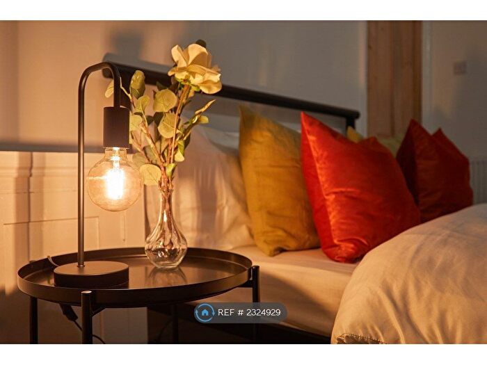 4 Bedroom Terraced House To Rent In Walton Street, Leicester, LE3