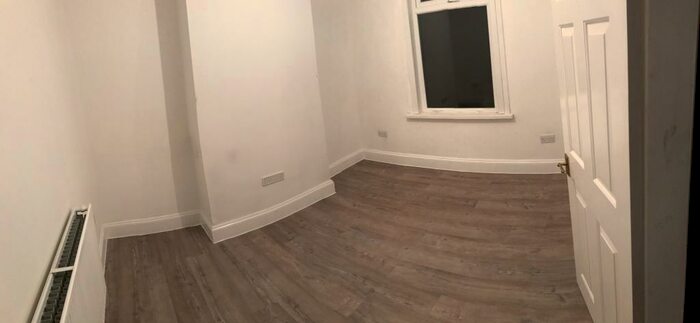 3 Bedroom House To Rent In Chaplin Road, Bristol, BS5