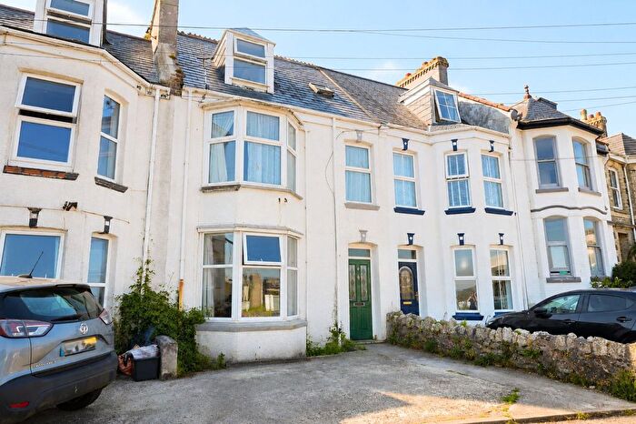 4 Bedroom Terraced House For Sale In Oakleigh Terrace, Newquay, TR7