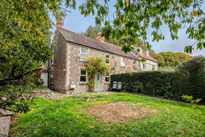 3 Bedroom End Of Terrace House For Sale In Barrendown Lane, Shepton Mallet, BA4