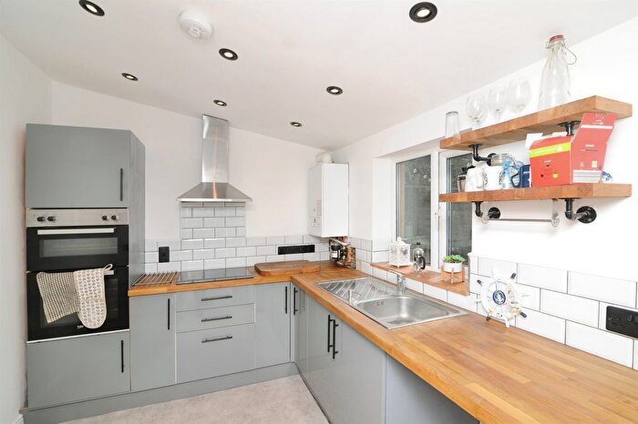 4 Bedroom Property For Sale In Old London Road, Hastings, TN35