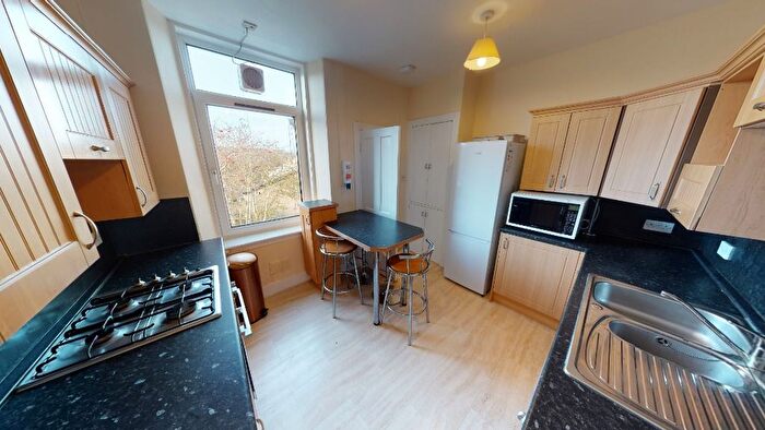 3 Bedroom Flat To Rent In Sunnyside Road, Old Aberdeen, Aberdeen, AB24