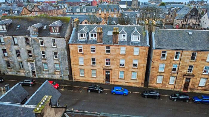 3 Bedroom Flat For Sale In Brisbane Street, Inverclyde, Greenock, PA16