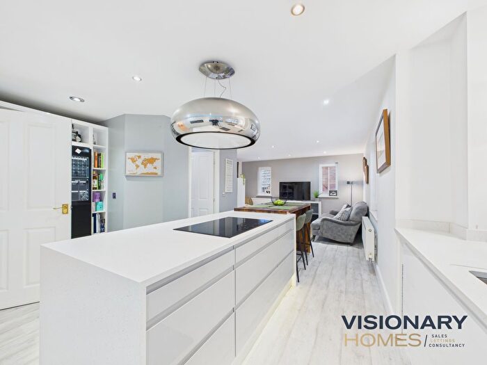 4 Bedroom Detached House For Sale In Middleton Close, Hammerwich, Burntwood, Staffordshire, WS7