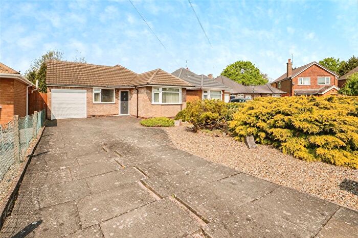 2 Bedroom Bungalow For Sale In Thirlmere Road, Wigston, Leicestershire, LE18