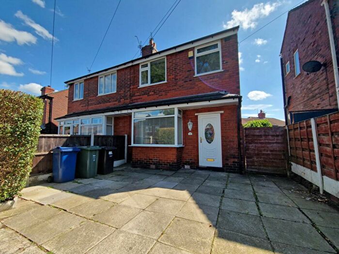 2 Bedroom Semi-Detached House To Rent In Lancaster Avenue, Whitefield, M45