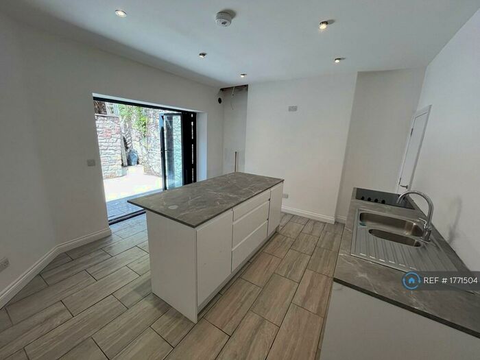 3 Bedroom Terraced House To Rent In Jacobs Wells Road, Bristol, BS8