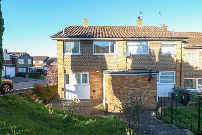3 Bedroom End Terrace House For Sale In Underwood Close, Maidstone, ME15