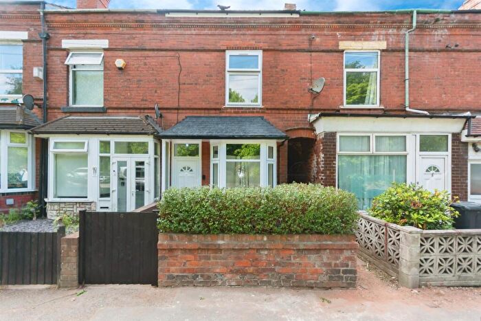 5 Bedroom Terraced House For Sale In Lifford Lane, Birmingham, B30