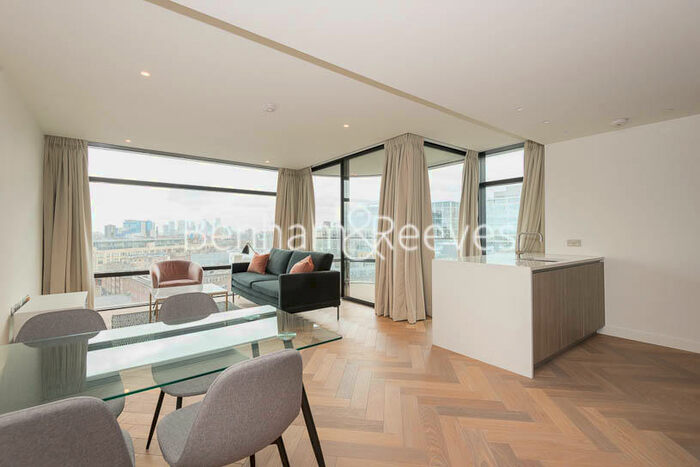 2 Bedroom Apartment To Rent In Bishopsgate, EC2A