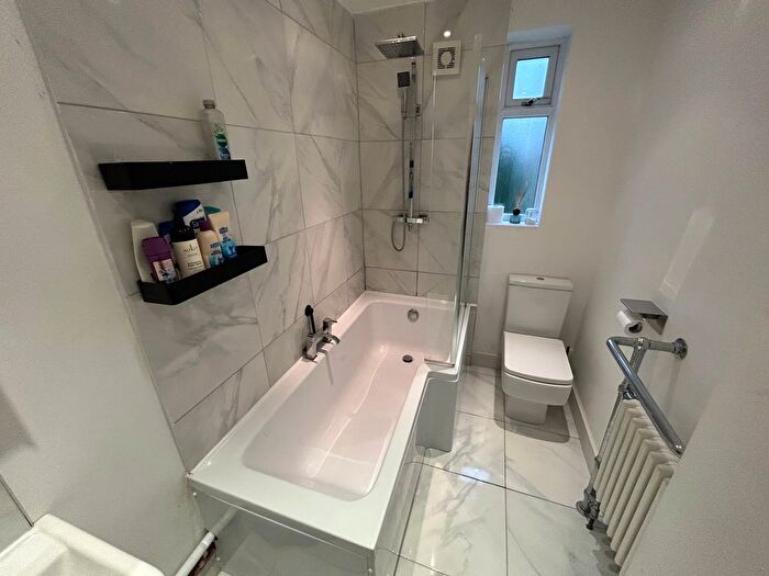 2 Bedroom Property To Rent In Victoria Road, Bradmore, Wolverhampton, WV3