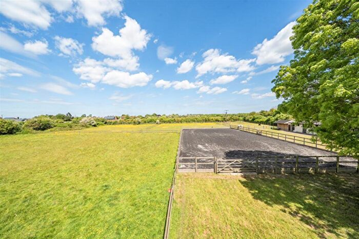 4 Bedroom Equestrian Facility For Sale In Nr Canterbury, Kent, CT3