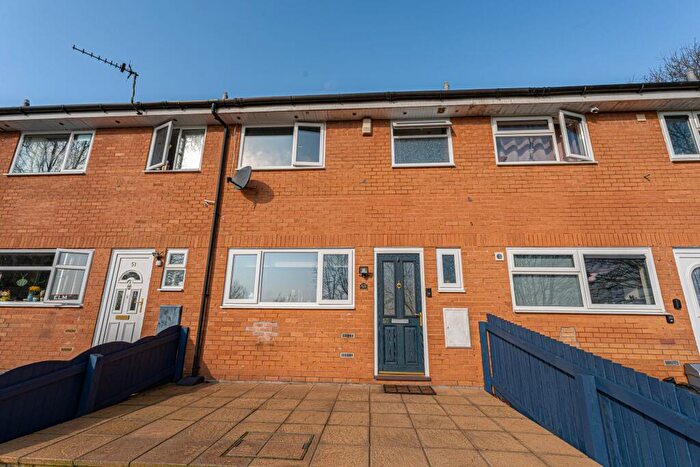 3 Bedroom Terraced House For Sale In Cwrdy Road, Griffithstown, NP4