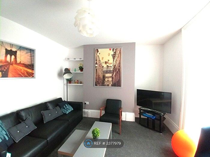 4 Bedroom Terraced House To Rent In Tunstall Road, Sunderland, SR2