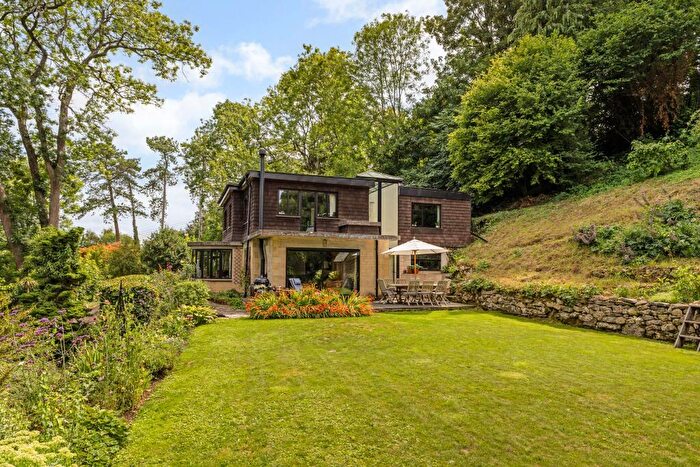 5 Bedroom Detached House For Sale In Cliffe Drive, Limpley Stoke, BA2