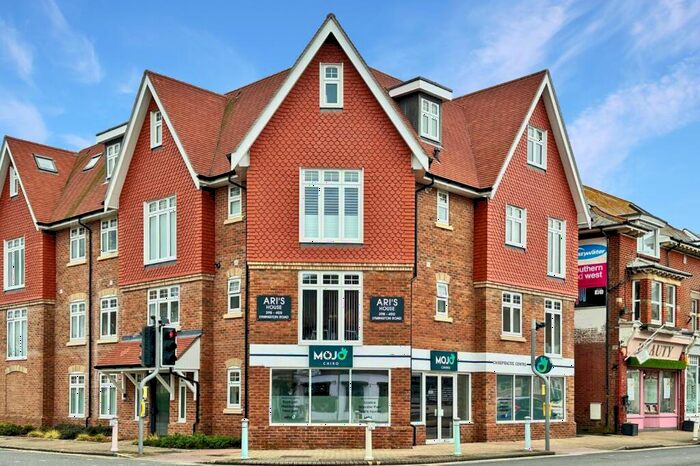 2 Bedroom Flat To Rent In Aris House, Lymington Road, Highcliffe, Dorset., BH23