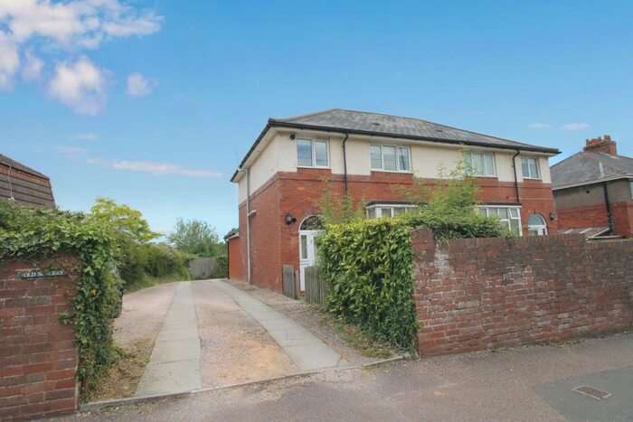 1 Bedroom Flat To Rent In Beacon Lane, Exeter, EX4