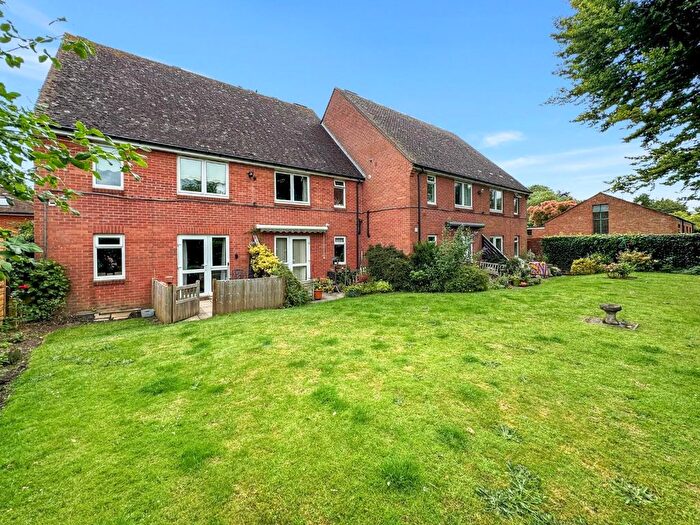 1 Bedroom Flat For Sale In Upper Bridge Street, Wye, Ashford, TN25