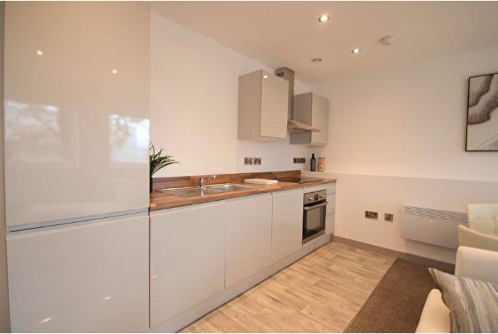 1 Bedroom Flat To Rent In Church Street, Wolverhampton, WV2