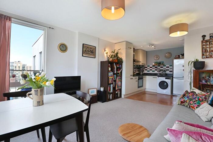 1 Bedroom Flat For Sale In Perry Vale, London, SE23