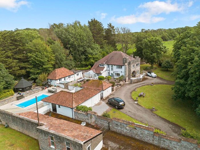 5 Bedroom Detached House For Sale In Wolvershill, Banwell, BS29