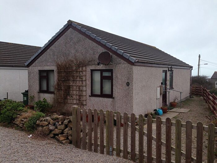 3 Bedroom Bungalow To Rent In Stennack Park, Trewellard, TR19