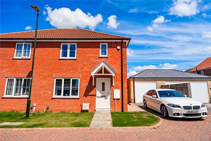 3 Bedroom Semi-Detached House For Sale In Stavanger Close, New Waltham, Grimsby, Lincolnshire, DN36