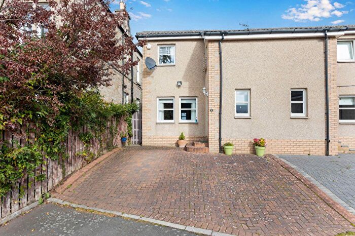 3 Bedroom Semi-Detached House For Sale In Deanbank Place, Gorebridge, EH23