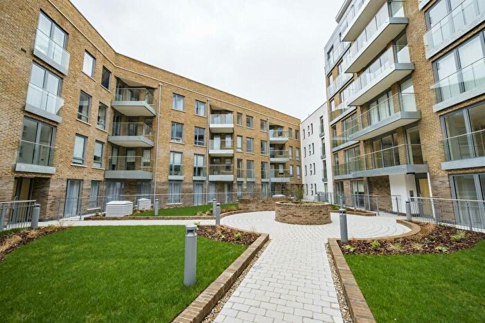 2 Bedroom Flat For Sale In Langan House, Keymer Place, London, E14
