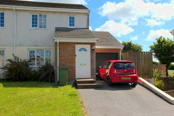 3 Bedroom Semi-Detached House To Rent In Fairview Park, St Columb TR9