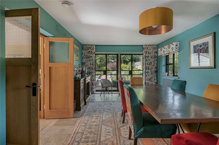 5 Bedroom Detached House For Sale In Rectory Road, Streatley, Reading, Berkshire, RG8