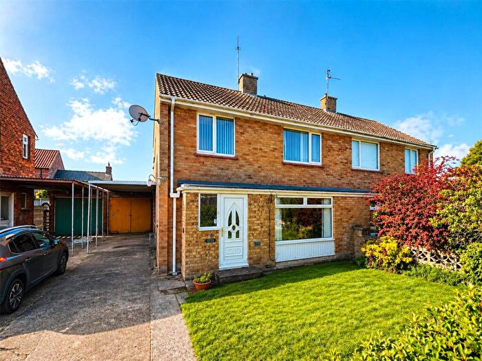 3 Bedroom Semi-Detached House For Sale In Parkfield Road, Ruskington, Sleaford, Lincolnshire, NG34