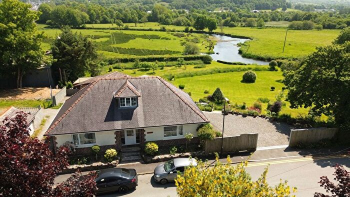 3 Bedroom Detached House For Sale In New Street, Lampeter, SA48
