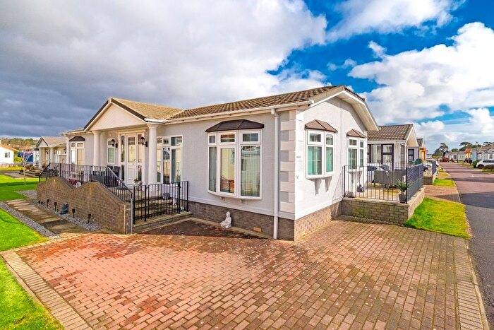 2 Bedroom Mobile/park Home For Sale In The Downs, Barry Downs, By Carnoustie., DD7