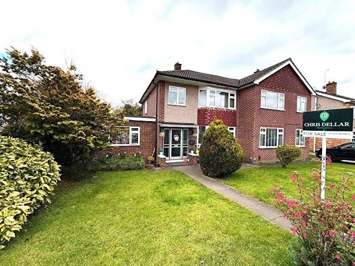 3 Bedroom Semi Detached House For Sale In Rockfield Avenue, Ware, SG12