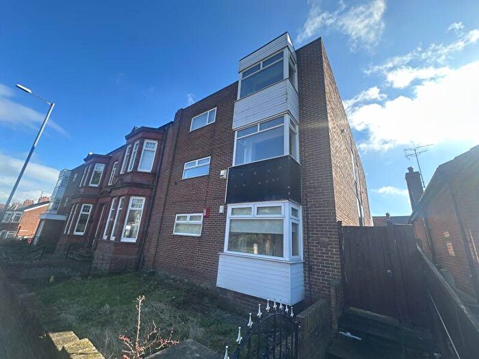 2 Bedroom Flat To Rent In The Westlands, Sunderland, SR4