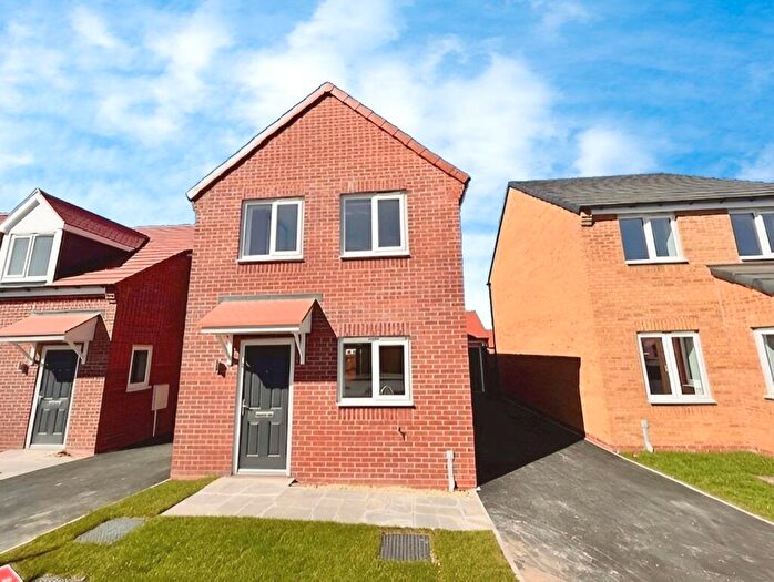 3 Bedroom Semi-Detached House To Rent In Lantern Lane, New Ollerton, Newark, Nottinghamshire, NG22