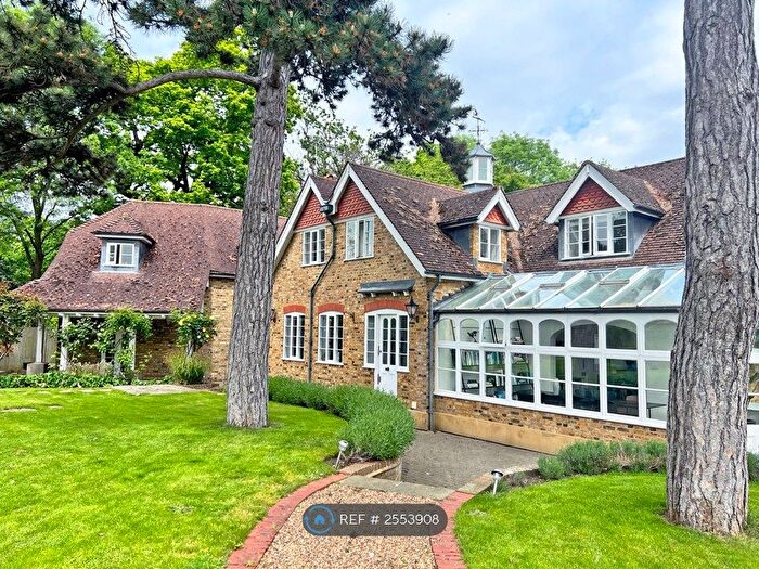 5 Bedroom Detached House To Rent In Old Malden Lane, Old Malden, KT4