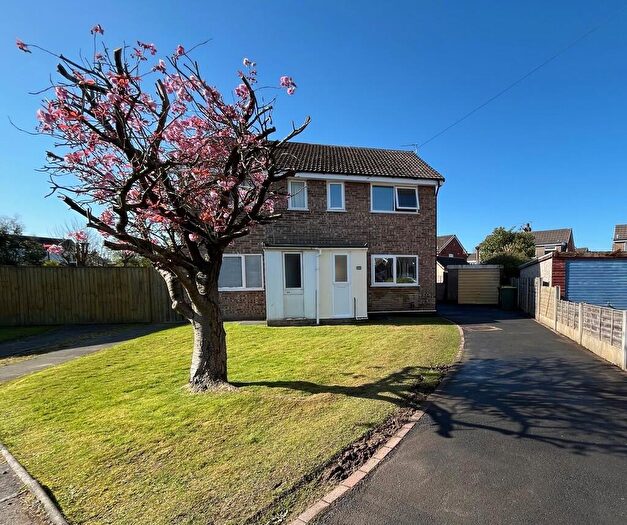 2 Bedroom Semi-Detached House To Rent In Singleton Close, Fulwood, PR2