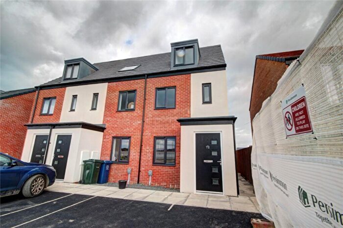 3 Bedroom End Of Terrace House To Rent In Primrose Lane, Newcastle Upon Tyne, NE13