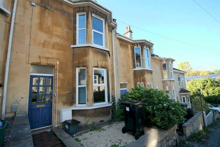 5 Bedroom House To Rent In Thornbank Place, BA2