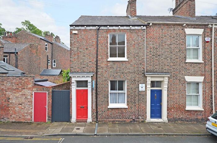 2 Bedroom Terraced House To Rent In Fairfax Street, Bishophill, York, YO1