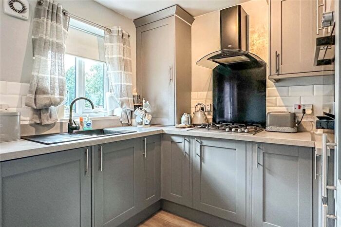 3 Bedroom End Of Terrace House For Sale In Dean Brook Close, Moston, Manchester, M40