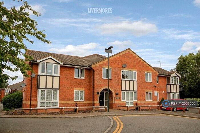 1 Bedroom Flat To Rent In Merton Court, Welling, DA16