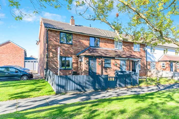3 Bedroom End Of Terrace House For Sale In St. Marys Avenue, Wittering, Peterborough, PE8